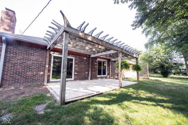 111 Abner Creek Parkway, Avon, IN 46123