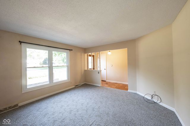 111 Abner Creek Parkway, Avon, IN 46123