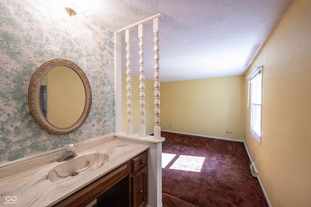 111 Abner Creek Parkway, Avon, IN 46123