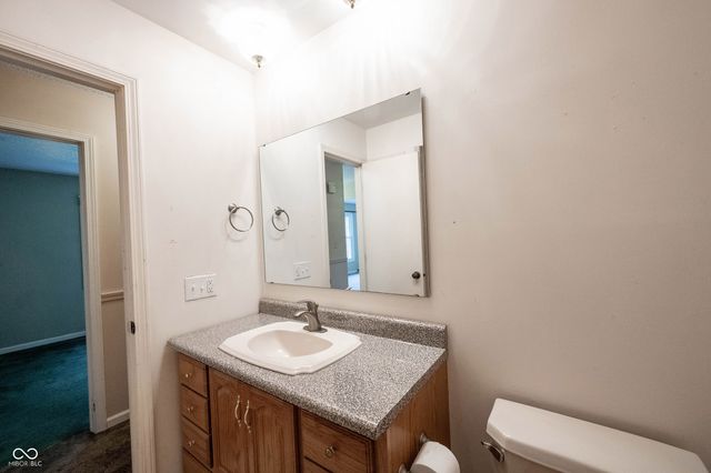 111 Abner Creek Parkway, Avon, IN 46123