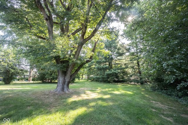 111 Abner Creek Parkway, Avon, IN 46123
