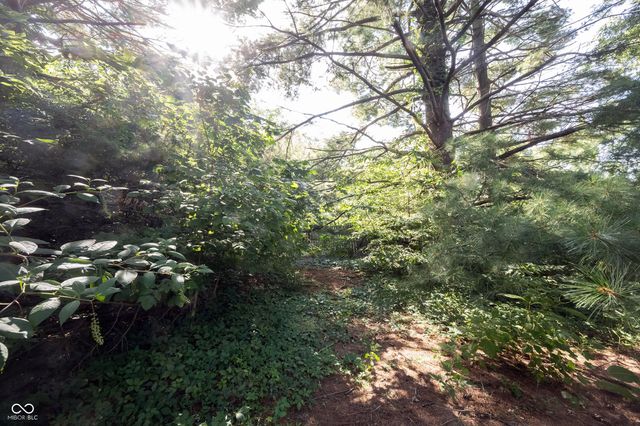 111 Abner Creek Parkway, Avon, IN 46123