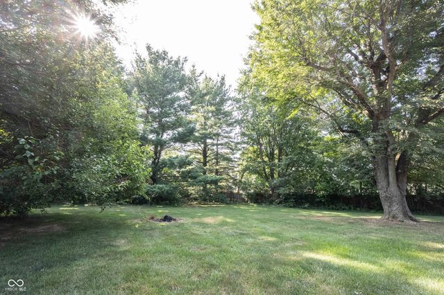 111 Abner Creek Parkway, Avon, IN 46123