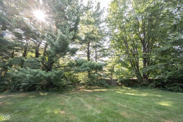 111 Abner Creek Parkway, Avon, IN 46123