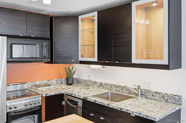 799 Dahlia Street 305, Denver, CO 80220