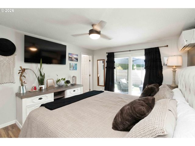 13 W PINE Ln, Longview, WA 98632