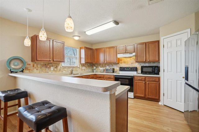 410 S Water LN, New Braunfels, TX 78130