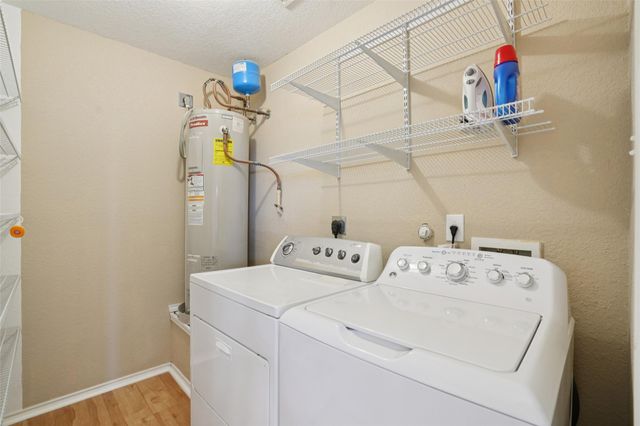 410 S Water LN, New Braunfels, TX 78130