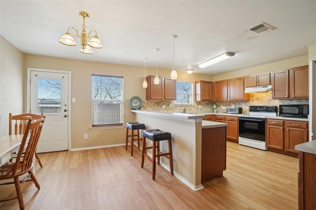 410 S Water LN, New Braunfels, TX 78130