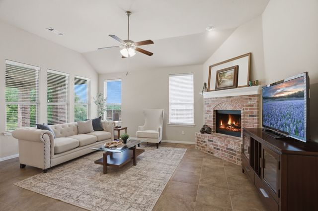 2820 Kirkwood Drive, Mckinney, TX 75071