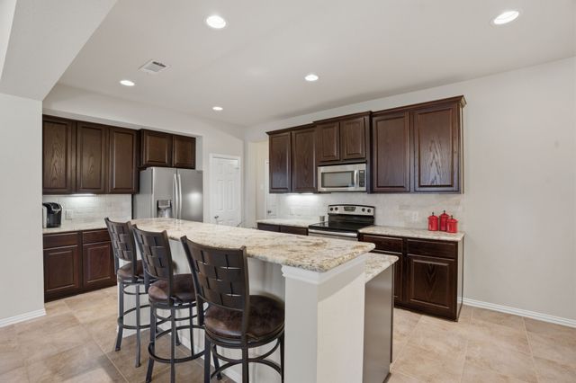 2820 Kirkwood Drive, Mckinney, TX 75071