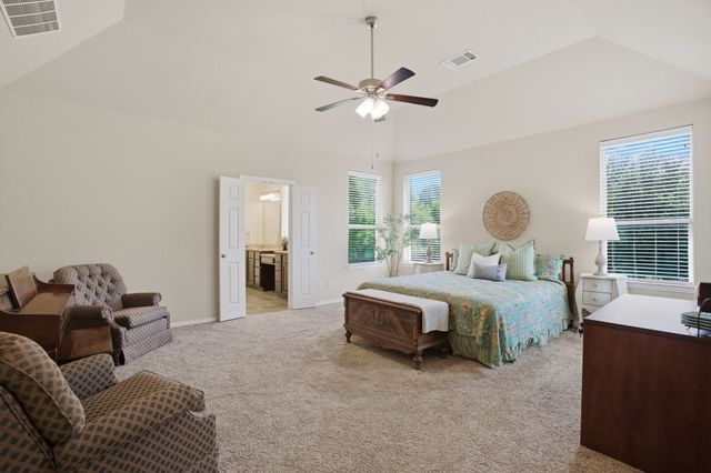 2820 Kirkwood Drive, Mckinney, TX 75071