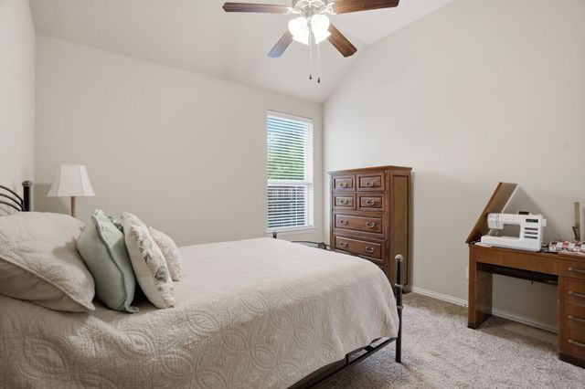 2820 Kirkwood Drive, Mckinney, TX 75071