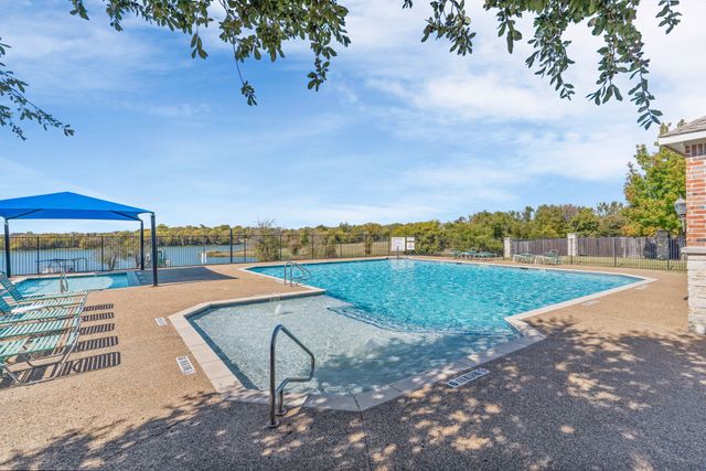 2820 Kirkwood Drive, Mckinney, TX 75071