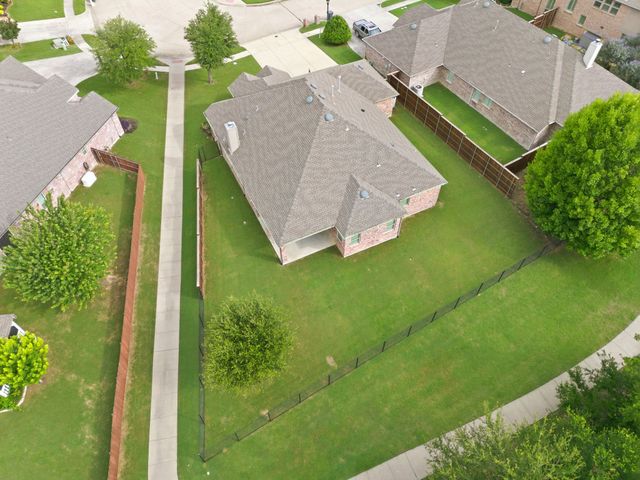 2820 Kirkwood Drive, Mckinney, TX 75071