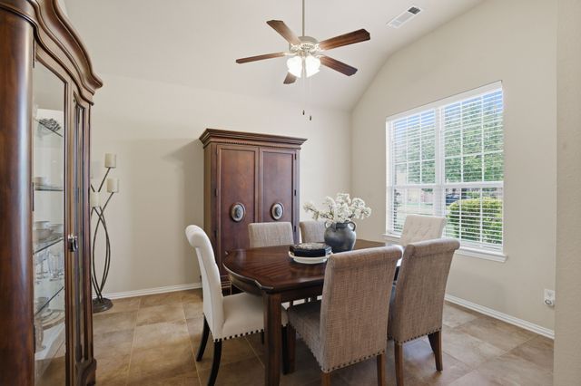 2820 Kirkwood Drive, Mckinney, TX 75071