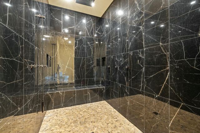 406 Halcomb Lane, Paint Lick, KY 40461