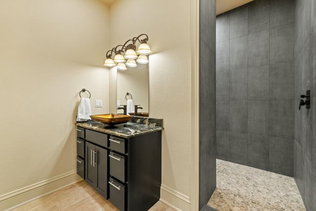 406 Halcomb Lane, Paint Lick, KY 40461