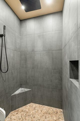 406 Halcomb Lane, Paint Lick, KY 40461