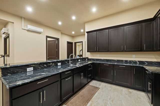 406 Halcomb Lane, Paint Lick, KY 40461