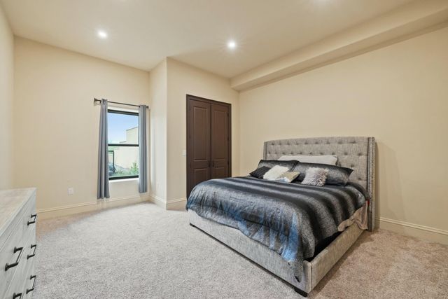 406 Halcomb Lane, Paint Lick, KY 40461