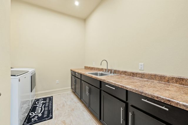 406 Halcomb Lane, Paint Lick, KY 40461