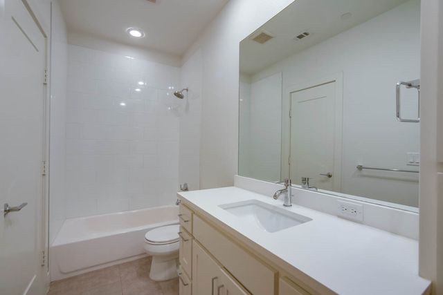 2127 Clark Street 104, Dallas, TX 75204