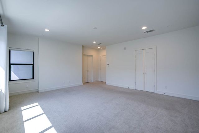 2127 Clark Street 104, Dallas, TX 75204