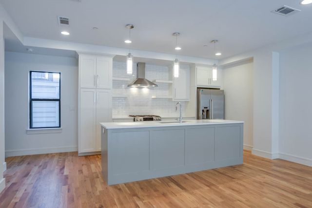 2127 Clark Street 104, Dallas, TX 75204