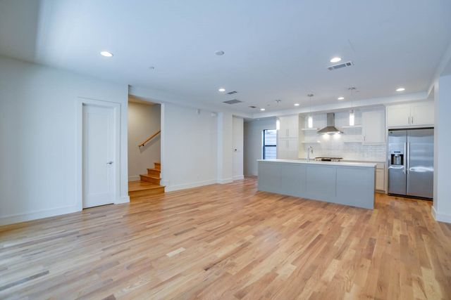 2127 Clark Street 104, Dallas, TX 75204