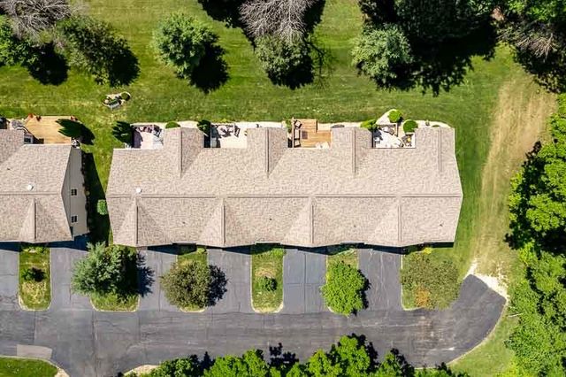 156 RIVER WOODS Lane 0, Rockton, IL 61072