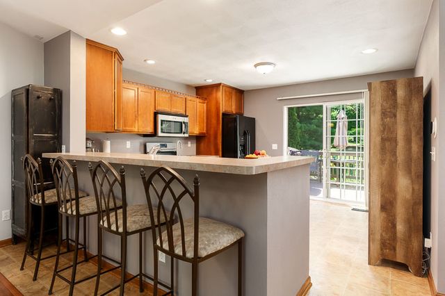 156 RIVER WOODS Lane 0, Rockton, IL 61072