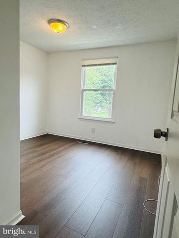 8204 WELLINGTON PL, Jessup, MD 20794