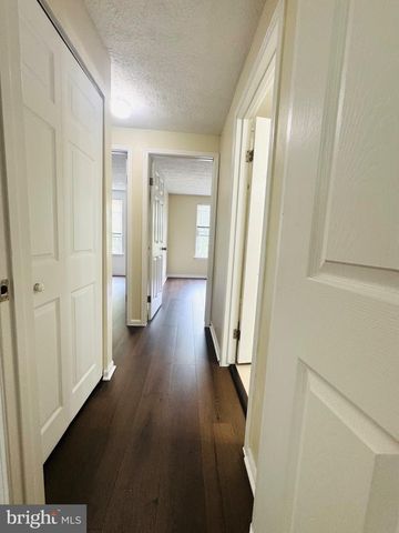 8204 WELLINGTON PL, Jessup, MD 20794