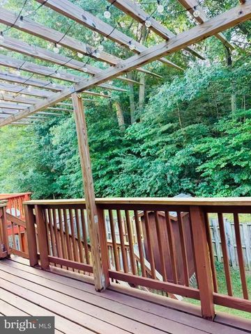 8204 WELLINGTON PL, Jessup, MD 20794