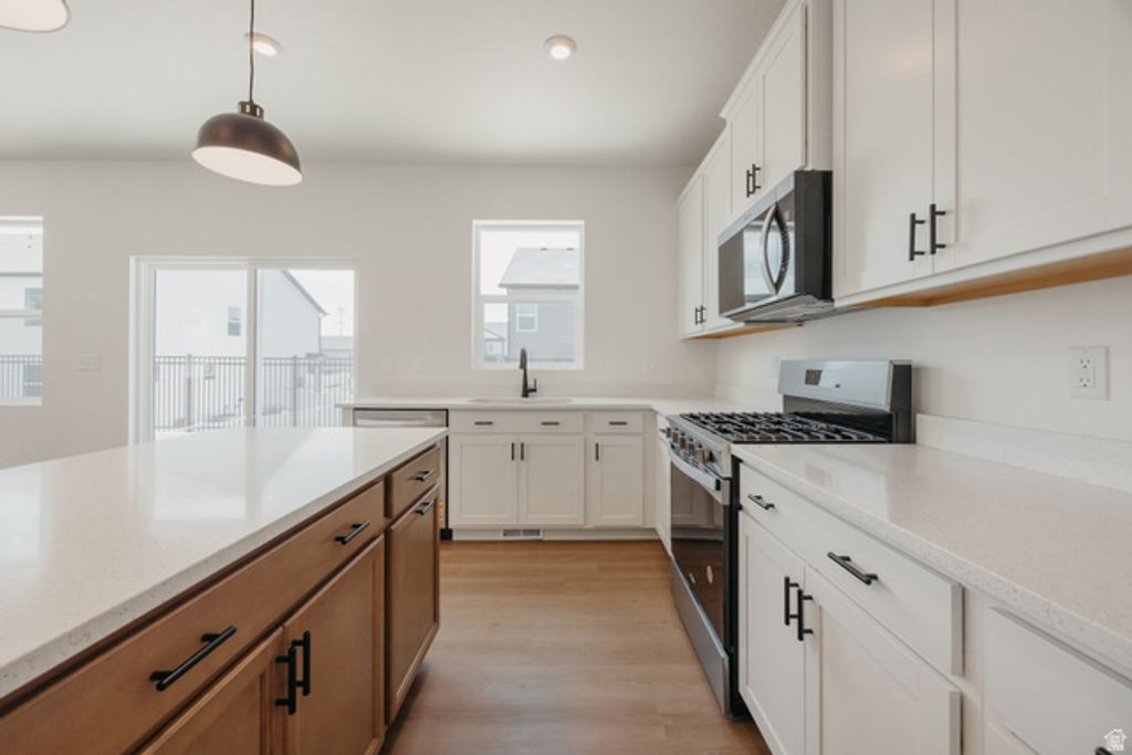 Image 2 of property listing at 3633 N EAGLE DR #312, Eagle Mountain, UT 84005