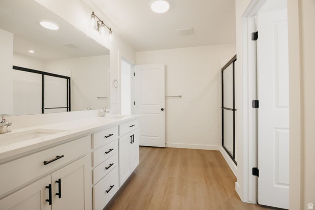 Image 10 of property listing at 3633 N EAGLE DR #312, Eagle Mountain, UT 84005