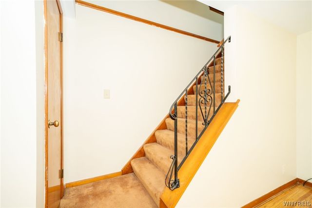 282 North Willowlawn Parkway, Cheektowaga, NY 14206