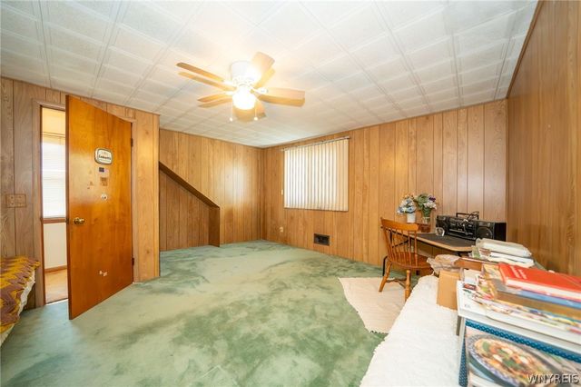 282 North Willowlawn Parkway, Cheektowaga, NY 14206