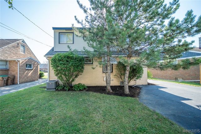 282 North Willowlawn Parkway, Cheektowaga, NY 14206