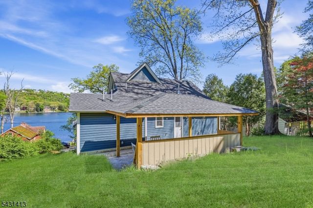49 Birch Pkwy, Byram Twp., NJ 07871