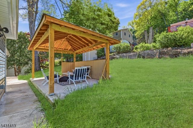 49 Birch Pkwy, Byram Twp., NJ 07871