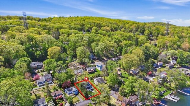 49 Birch Pkwy, Byram Twp., NJ 07871