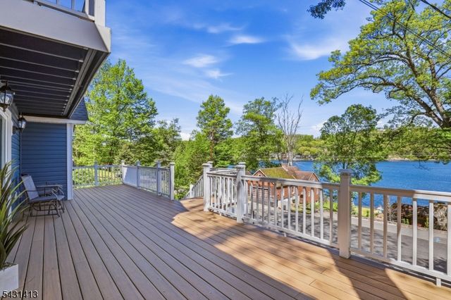 49 Birch Pkwy, Byram Twp., NJ 07871