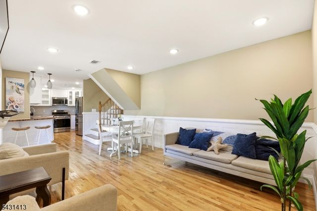 49 Birch Pkwy, Byram Twp., NJ 07871