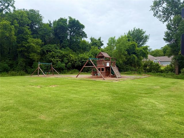 9716 Livingston Road, Edmond, OK 73025