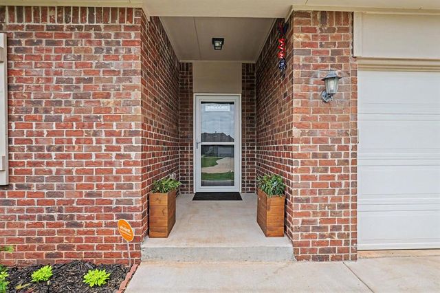 9716 Livingston Road, Edmond, OK 73025