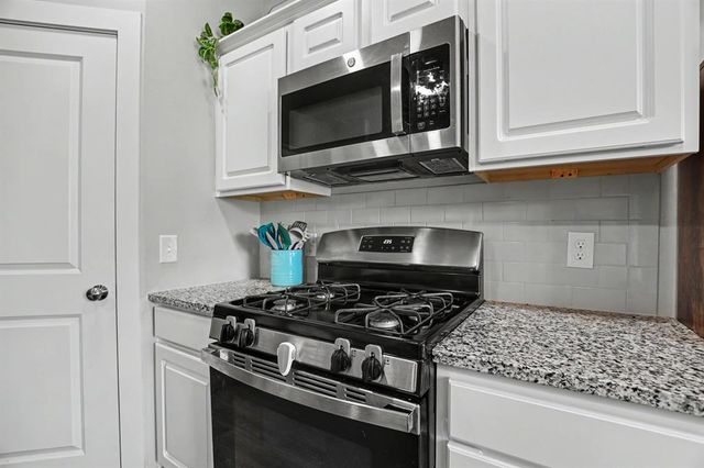 9716 Livingston Road, Edmond, OK 73025