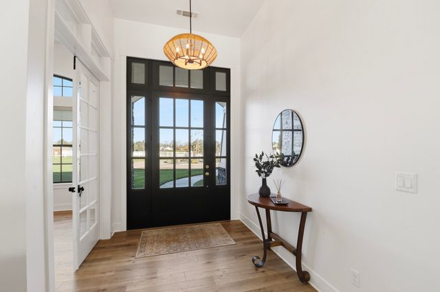 3020 Swan Court, Cottonwood, CA 96022