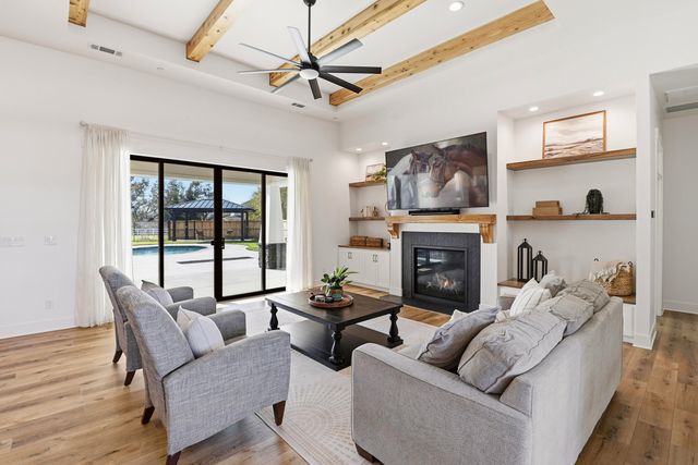 3020 Swan Court, Cottonwood, CA 96022